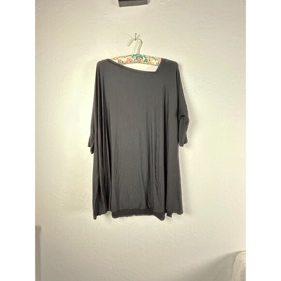 Kedem Sasson Womens One Size Black Asymmetrical Neckline Short Sleeve Blouse Top - Picture 2 of 8